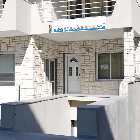 Guestrooms Maria Antoaneta Σωζόπολη