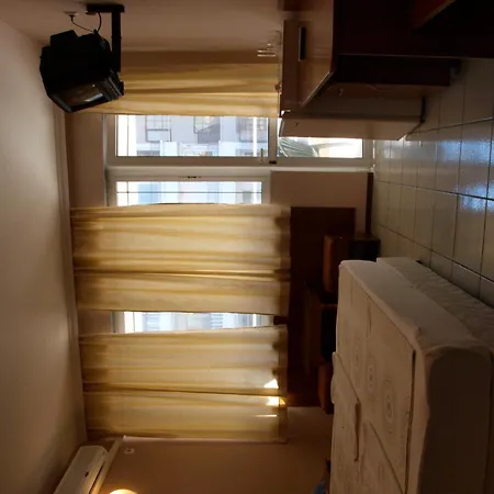 Guestrooms Maria Antoaneta 2*