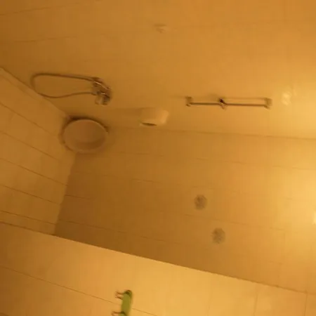 Guestrooms Maria Antoaneta בית הארחה